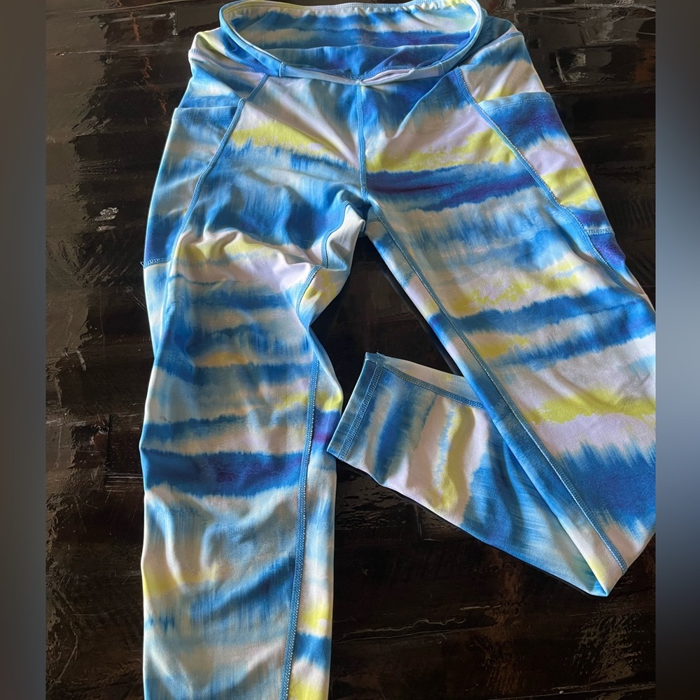 Women’s Nine West yoga pants